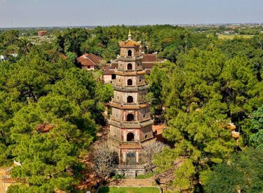 Chùa Thiên Mụ Huế - Giới Thiệu Về Chùa Linh Mụ và Sự Tích Chùa Thiên Mụ