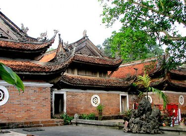 Chùa Tây Phương Thạch Thất - Địa chỉ của ngôi chùa nổi tiếng tại Việt Nam