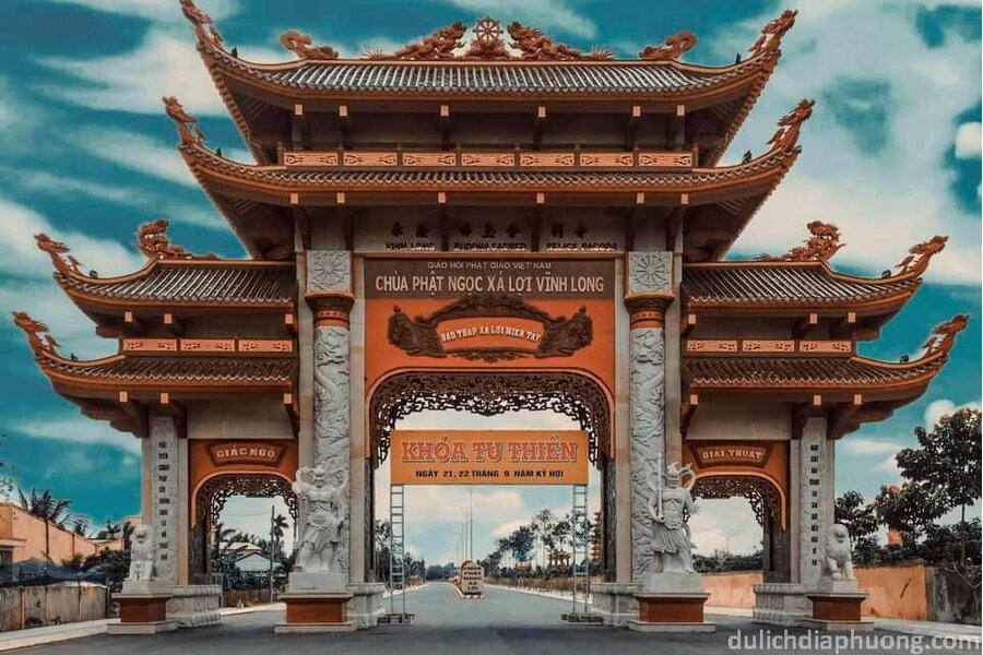 Thiền viện chùa Phật Ngọc Xá Lợi - Niềm tự hào tâm linh Vĩnh Long