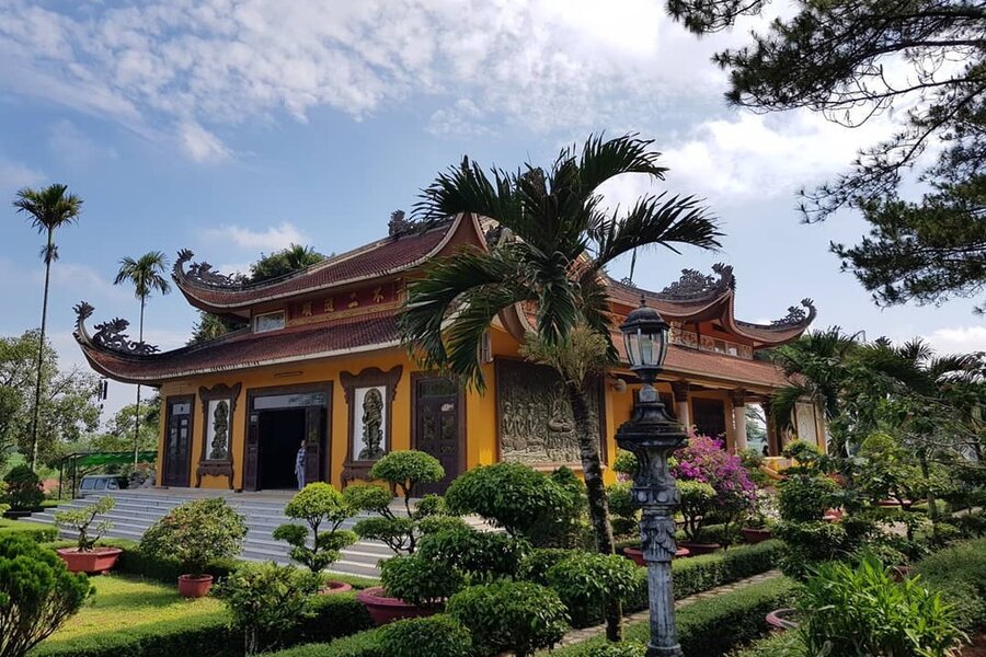 Chùa Bát Nhã Đà Nẵng - Nơi Linh Thiêng Tĩnh Lặng Dành Cho Du khách