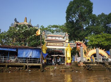 Ngôi Đền Linh Thiêng Chùa Phước Long