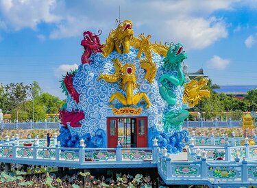 Đức Phật Chùa Huỳnh Đạo: Nơi Tinh Khiết và An Lạc