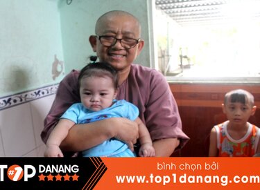 Đền thờ và linh thiêng của chùa quang châu