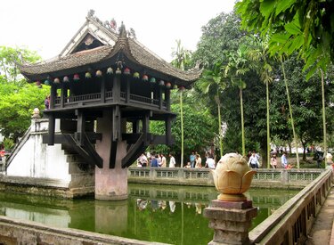 Giải thích chùa trong tiếng Anh và chùa tiếng Anh là gì?