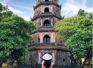 Top 10 chùa nổi tiếng ở Huế: Khám phá văn hóa tâm linh