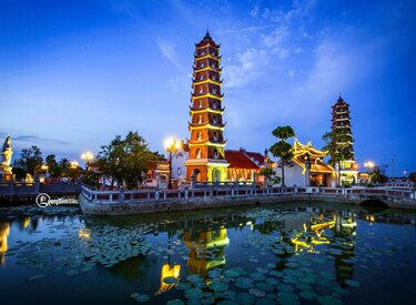 Thiền đường Chùa Hoằng Phúc: Nơi an lạc và bình yên cho tâm hồn.