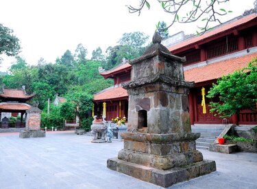 Thần thoại và lịch sử của Chùa Thanh Mai.