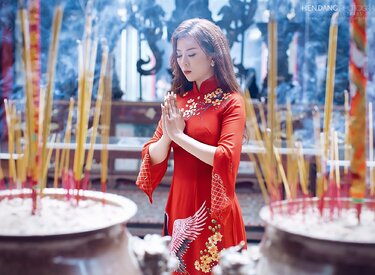 Nằm mơ thấy đi chùa và những ý nghĩa sâu sắc của mơ đi chùa