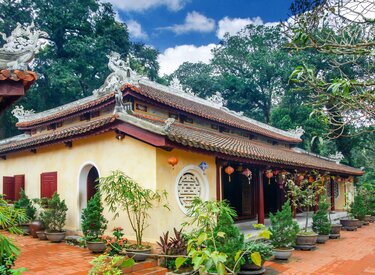 Chùa thánh duyên - Nơi truyền đạt lòng bi và lòng nhân của Phật giáo