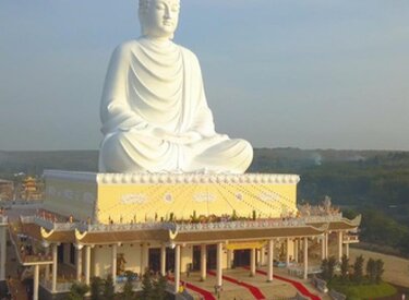 Thiền viện Chùa Bình Long: Nơi an trú bình yên và tinh tường