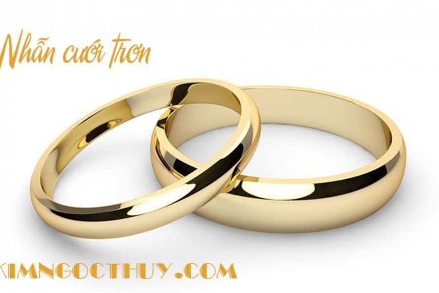 Đẹp và thanh lịch: Chọn nhẫn cưới trơn để tôn vinh tình yêu đẹp.