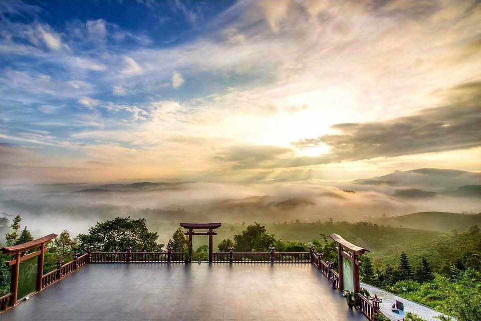 Xem ngay: Ấn tượng với 18 chùa linh quy pháp ấn cách đà lạt bao xa tốt ...