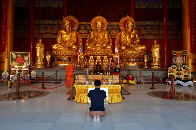 Stt đi Chùa Tịnh Tâm - Kết bạn SMS