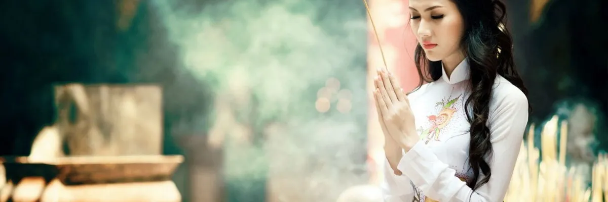 STT đi chùa đầu năm cầu tình duyên, bình an, may mắn cả năm