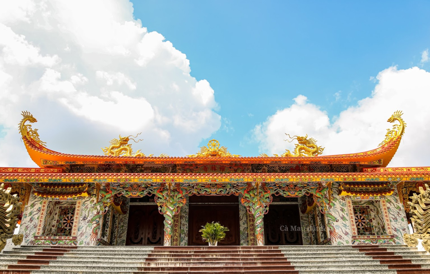 Amazing Vietnam: Chùa Thiền Lâm – Điểm du lịch tâm linh nổi tiếng Cà Mau