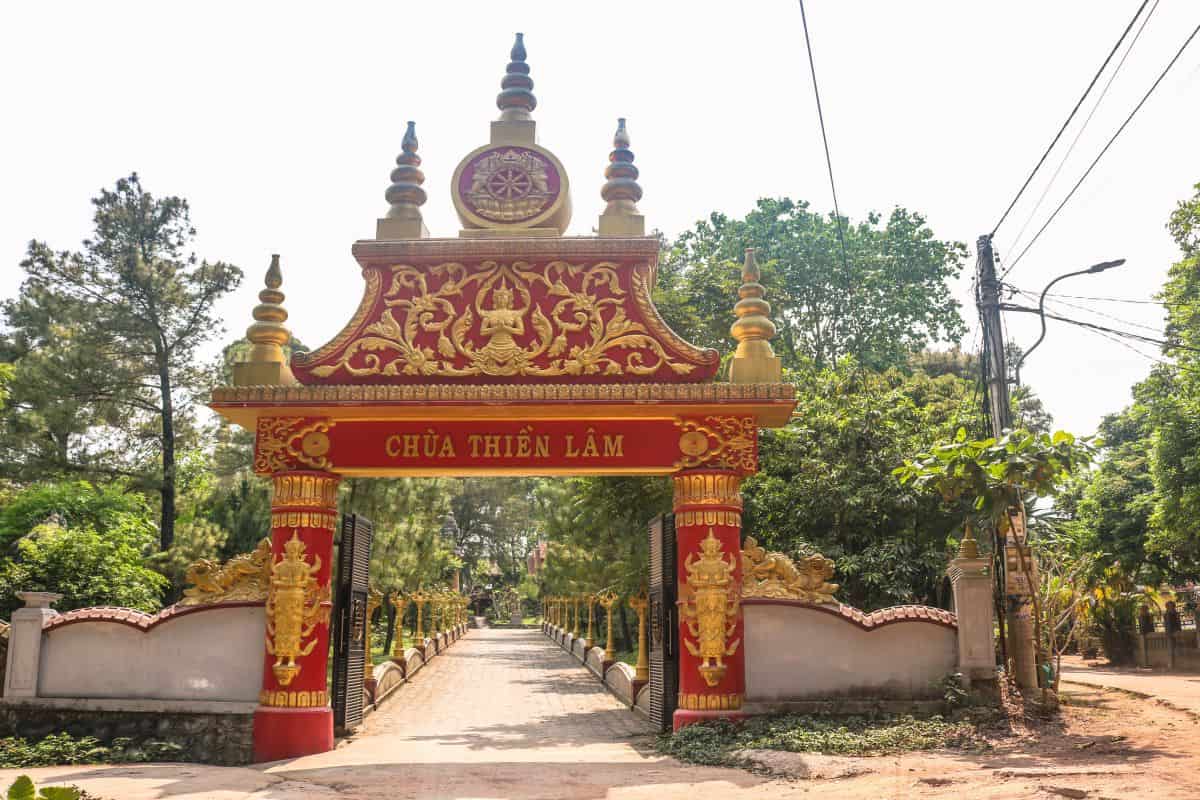 Chùa Thiền Lâm – “Xứ chùa Vàng” ngay trong lòng cố đô Huế - PrimeNews