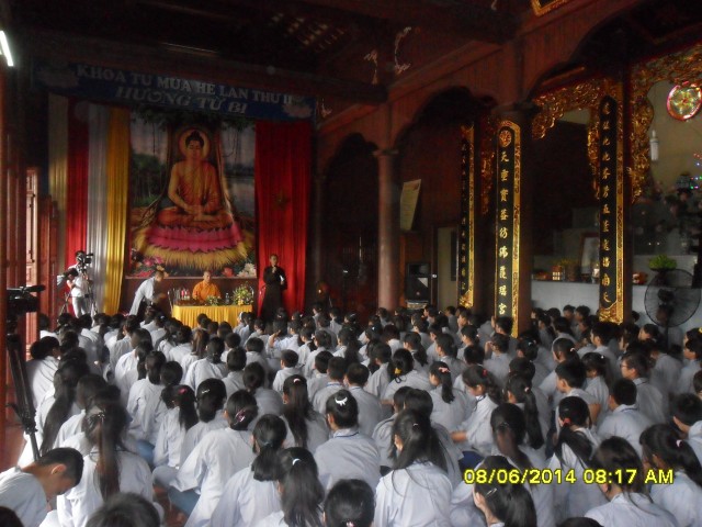 Thái Bình: Chùa Bụt Mọc tổ chức khóa tu “HƯƠNG TỪ BI” lần thứ ba năm 2014