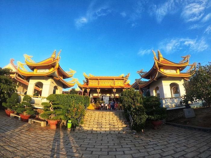 05 ngôi chùa ở Phan Thiết nổi tiếng tâm linh hút du khách