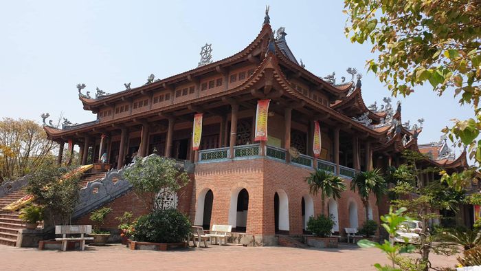 Báo VOV: Chùa Bầu - ngôi chùa lớn nhất thành phố Phủ Lý, Hà Nam - Tin ...
