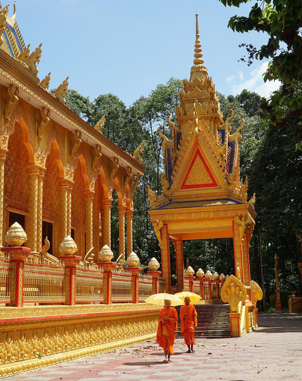Vẻ đẹp rực rỡ của những ngôi chùa Khmer Nam Bộ