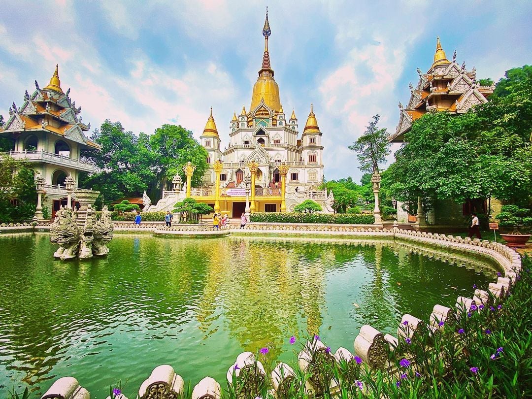 Chùa Bửu Long - Ngôi chùa ở Sài Gòn lọt top đẹp nhất thế giới - iVIVU.com