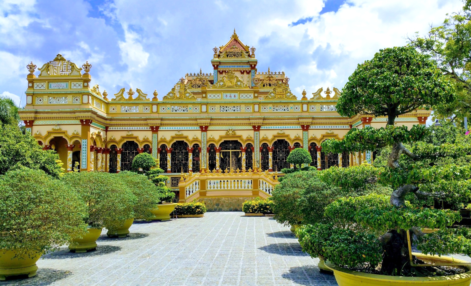 Tour Thành phố Hồ Chí Minh - Tiền Giang