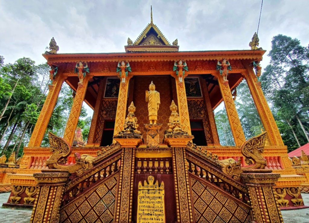 Chùa Phù Ly - Ngôi chùa Khmer tuyệt đẹp trên đất Vĩnh Long