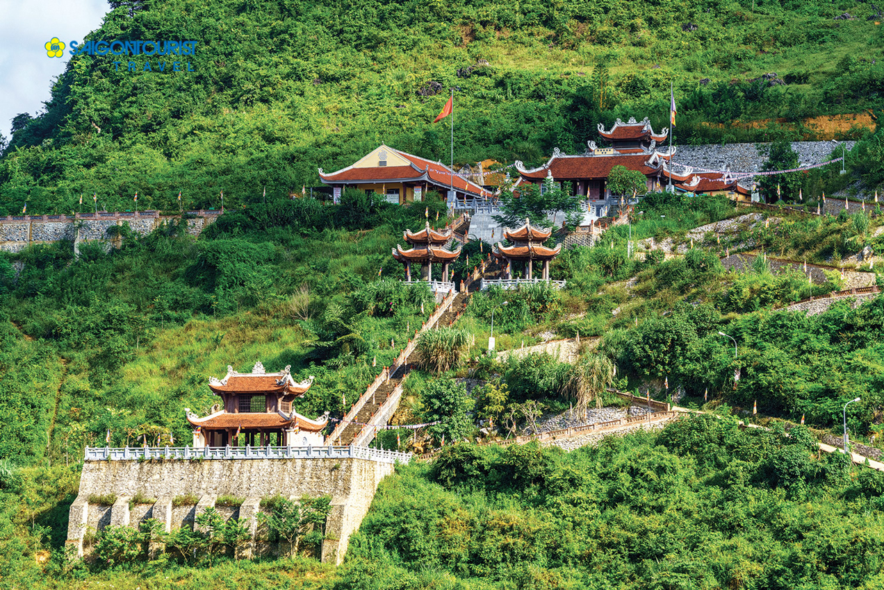 Chùa Phật Tích Trúc Lâm Bản Giốc - Sài Gòn Bản Giốc Resort