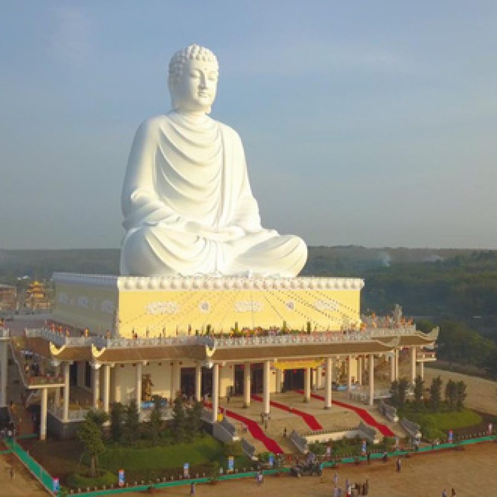 Tượng Phật lớn nhất Đông Nam Á được khánh thành tại Bình Long tỉnh Bình ...