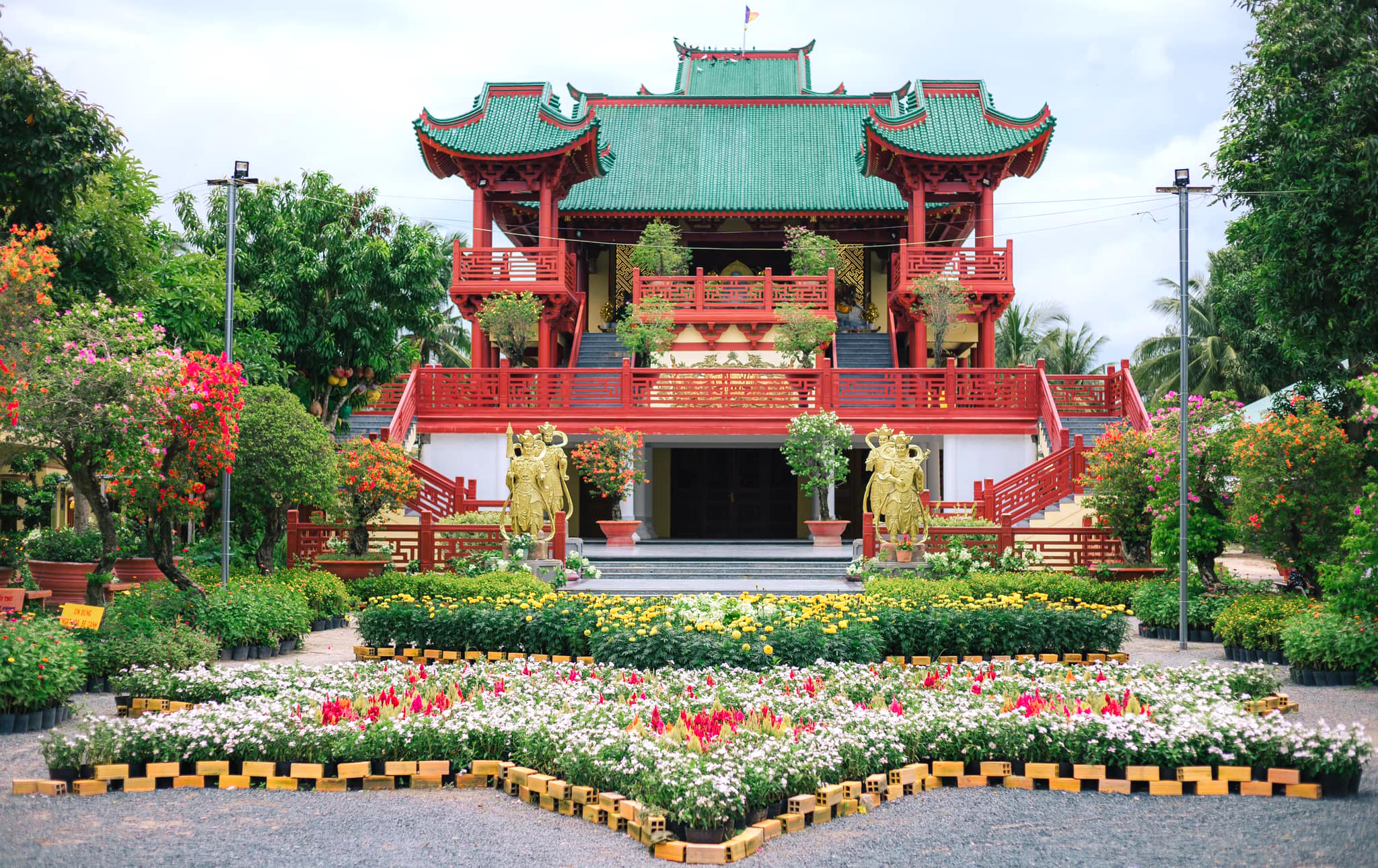 Ghé thăm những ngôi chùa mang dấu ấn Nhật Bản nổi tiếng tại Việt Nam